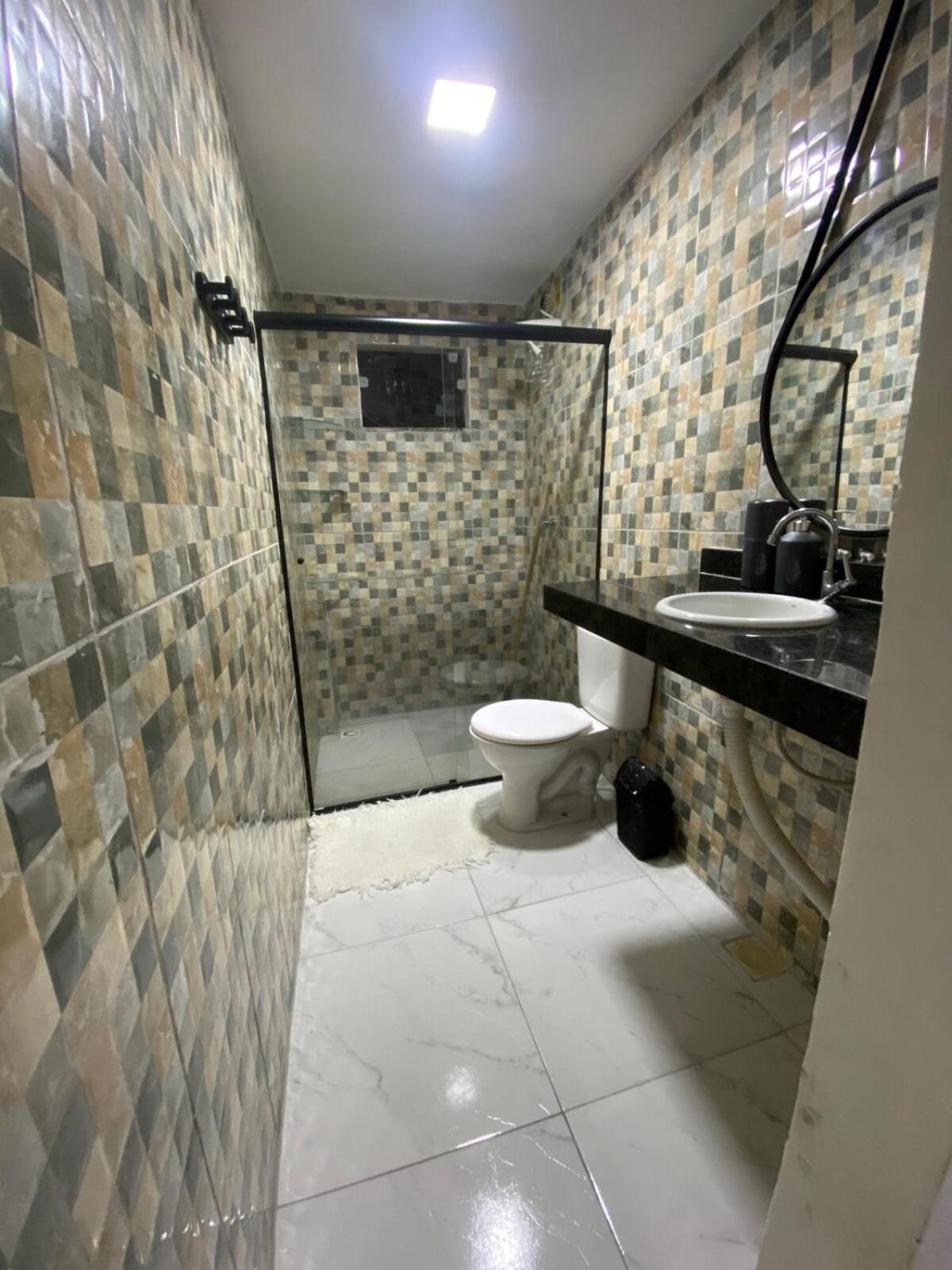 3 Bedroom Apartment *